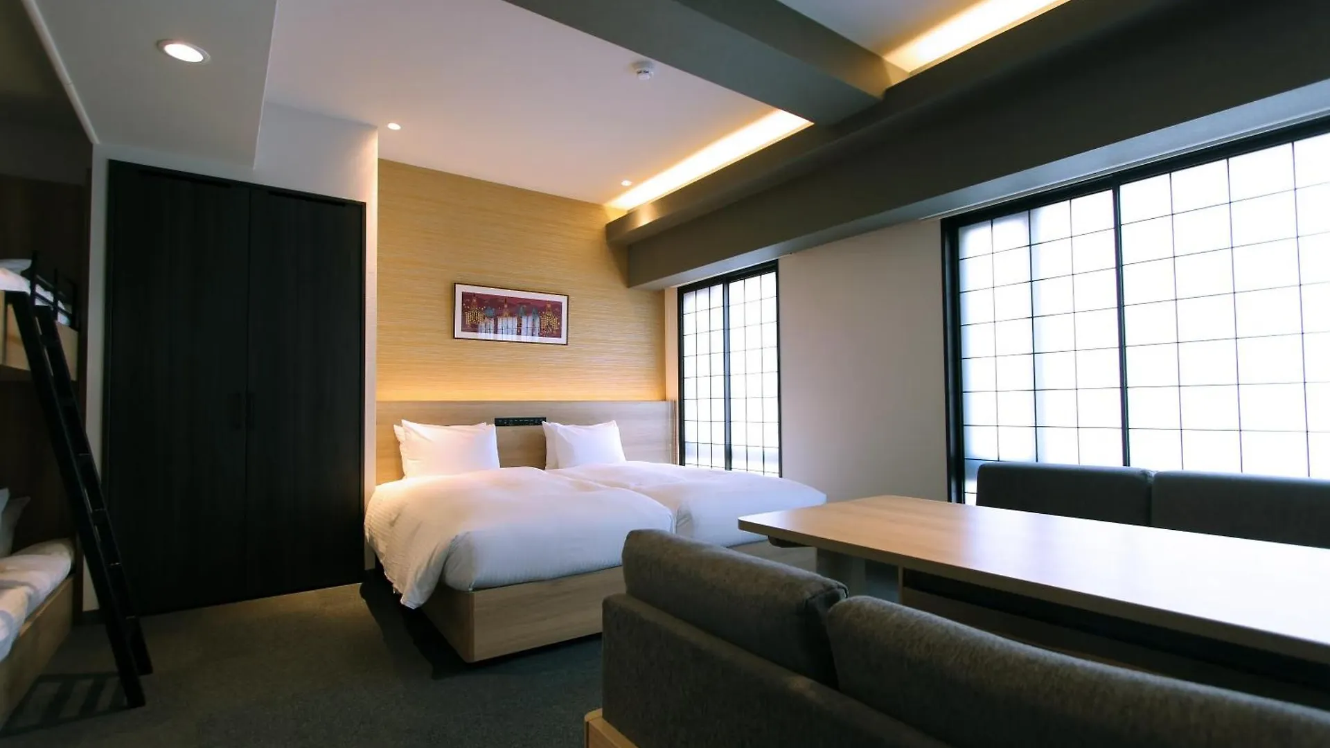 Koko Hotel Residence Kyoto Nijo Castle 4*,